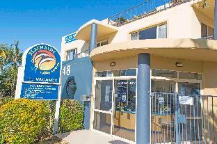 beachside holiday apartments