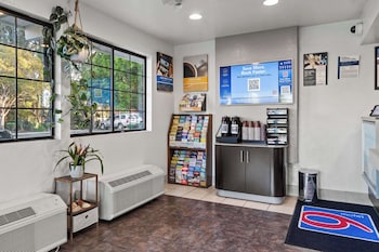 Studio 6 San Luis Obispo, Ca,,2 star