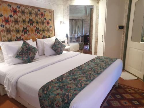 Habitus Resort,,4 star