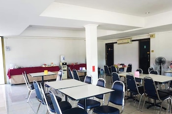 Songsak Phayao,,3 star