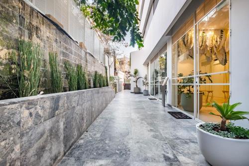 tel aviv