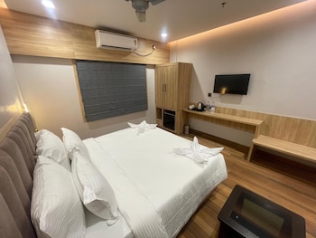 hotel cosmos