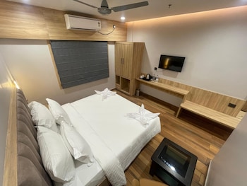 hotel cosmos