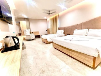hotel cosmos