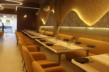 hotel cosmos