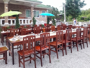 waraporn grand mountain hotel
