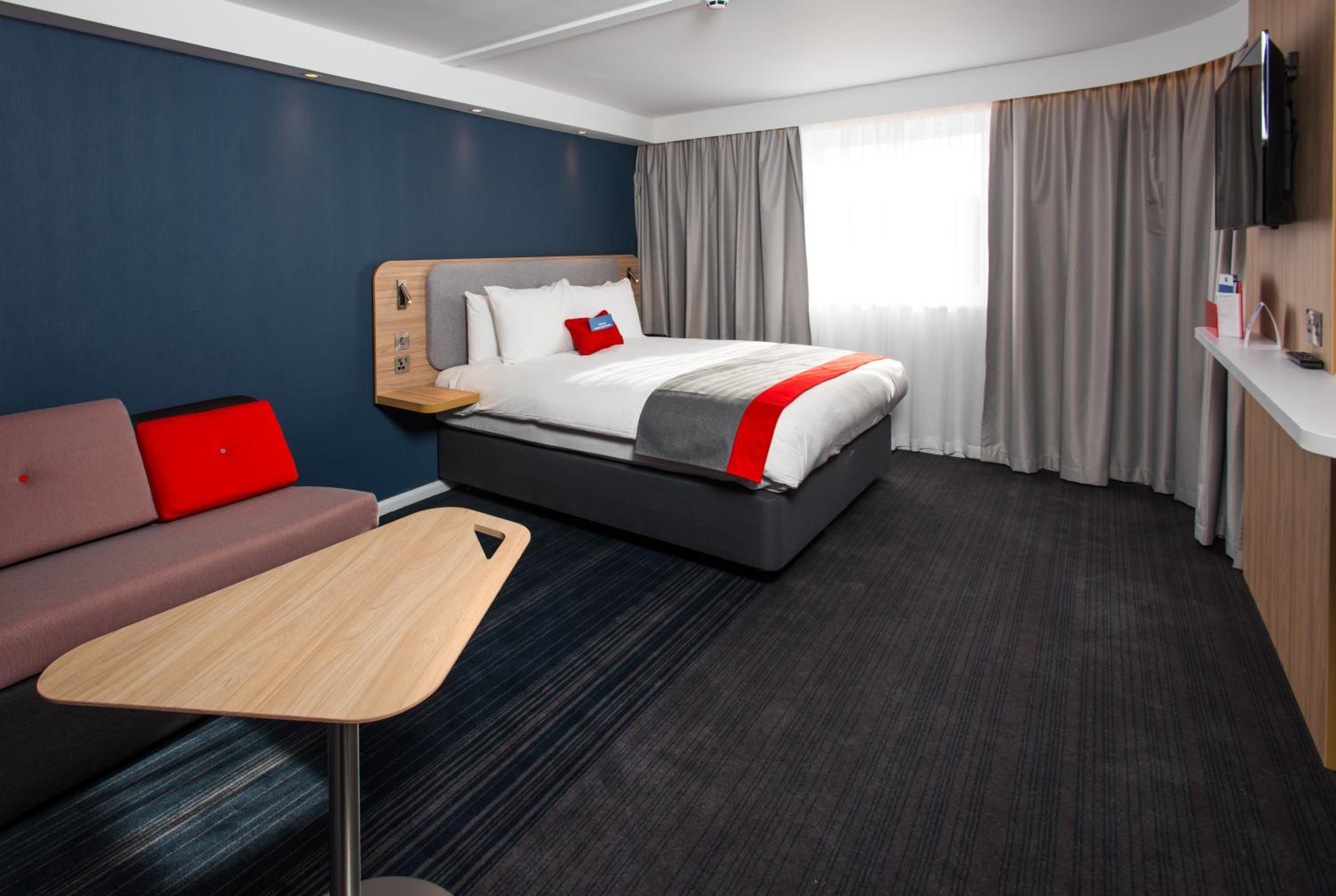holiday inn express portsmouth north by ihg