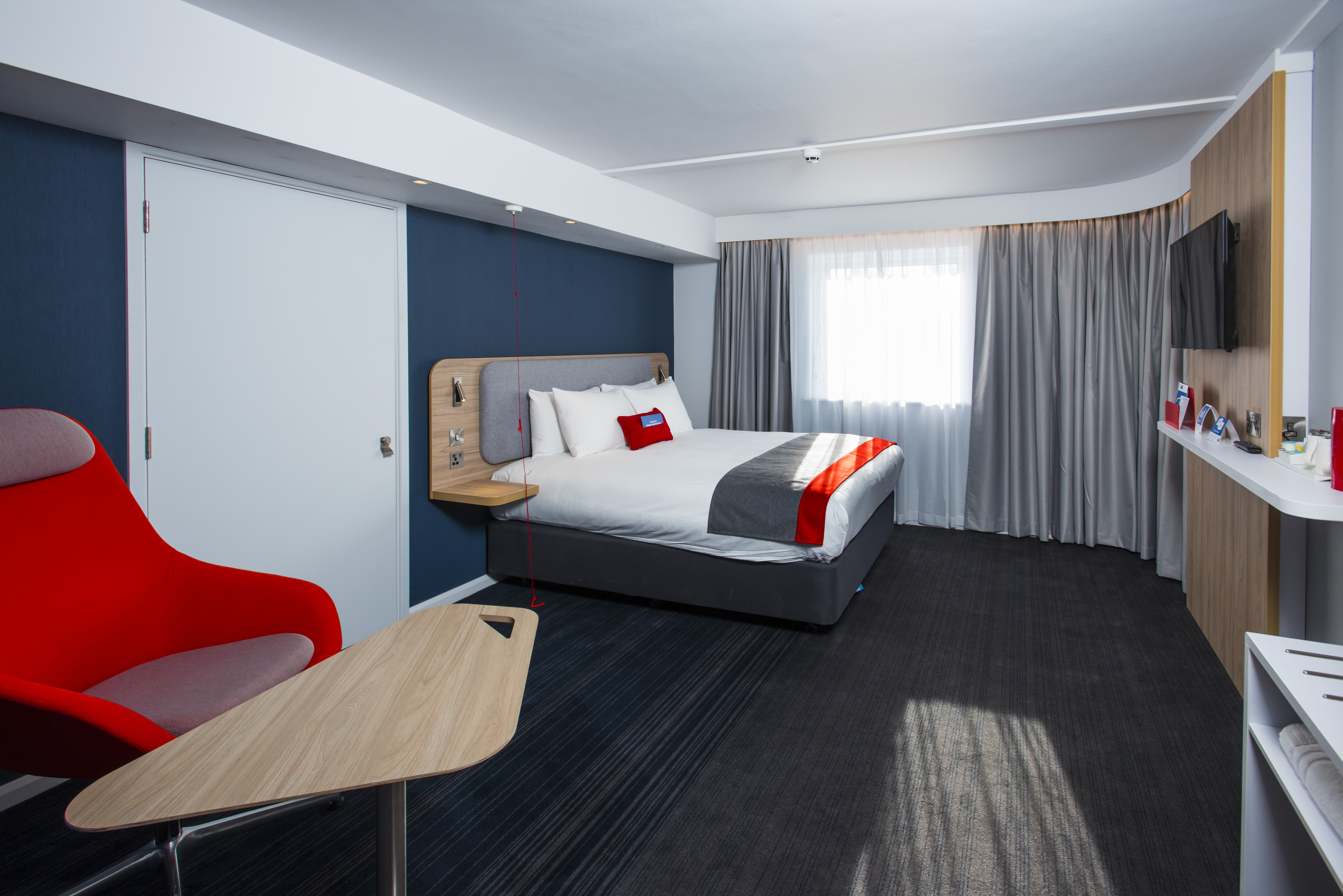 holiday inn express portsmouth north by ihg