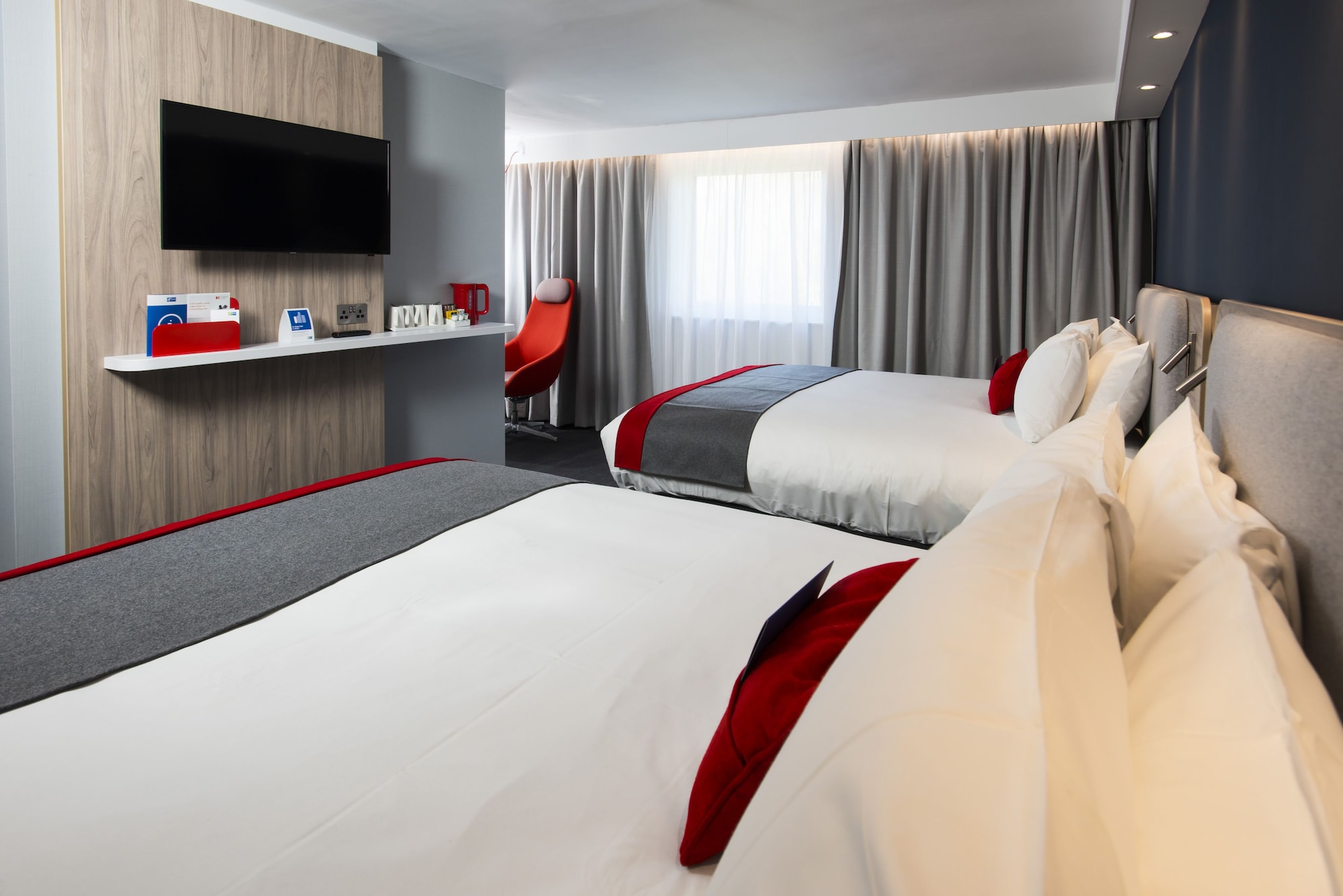 holiday inn express portsmouth north by ihg