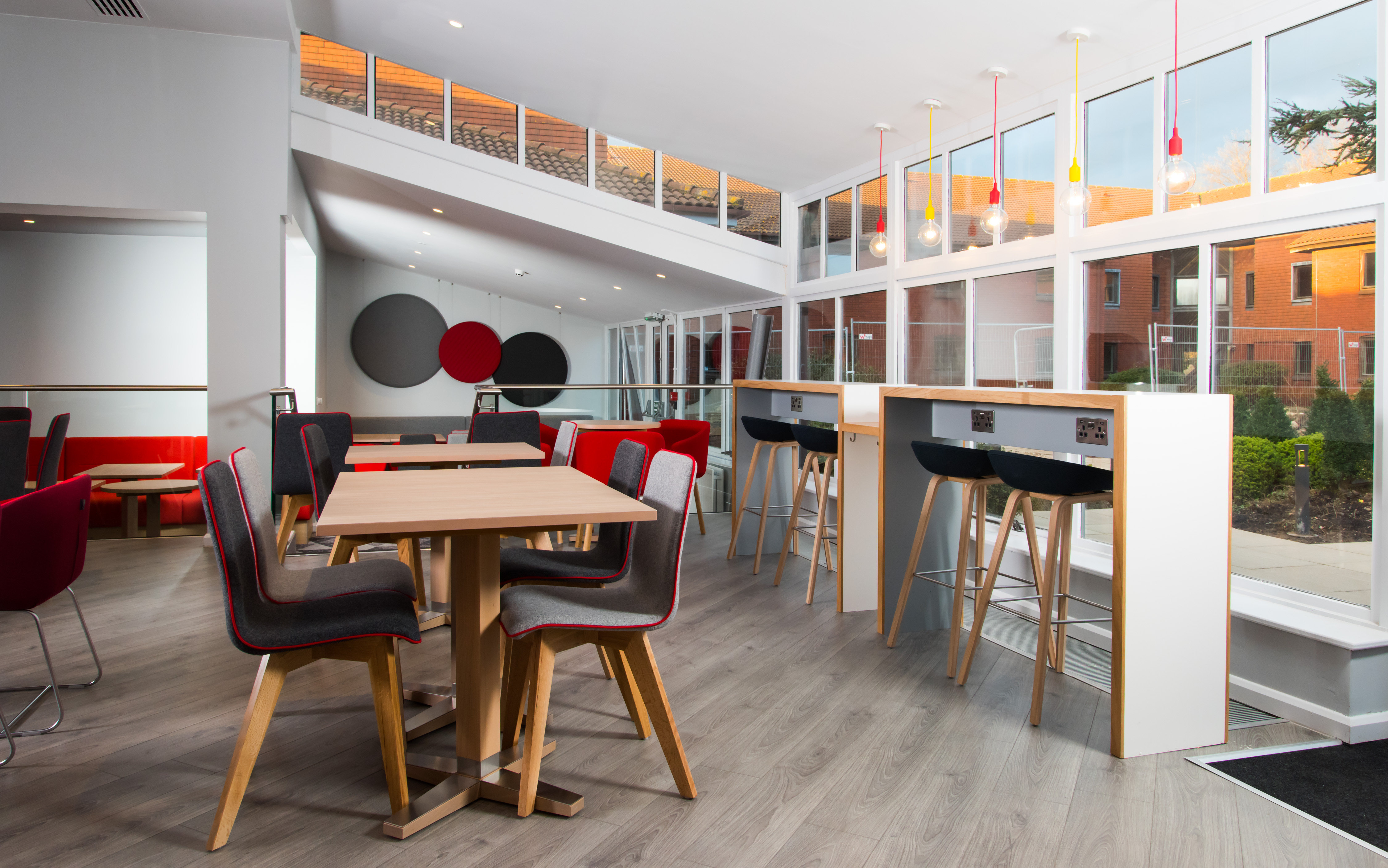 holiday inn express portsmouth north by ihg