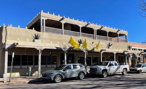 palace modern hotel at the plaza