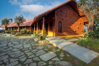 ama stays and trails alpenhof coorg