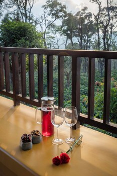 ama stays and trails alpenhof coorg