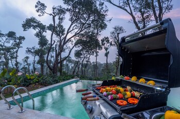 ama stays and trails alpenhof coorg