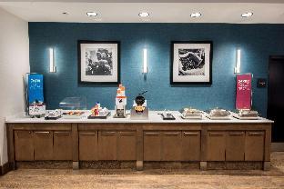 hampton inn albany western ave university area