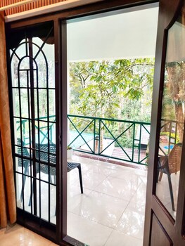 ayur mount resort and spa