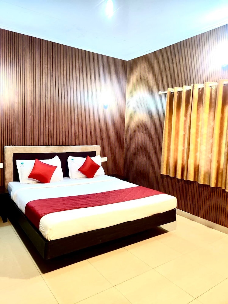 ayur mount resort and spa