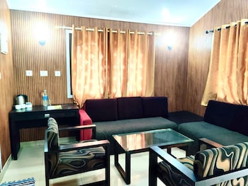 Ayur Mount Resort & Spa,,3 star