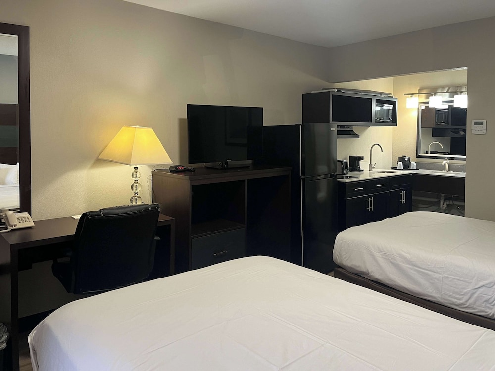 studio 6 charlotte nc airport south
