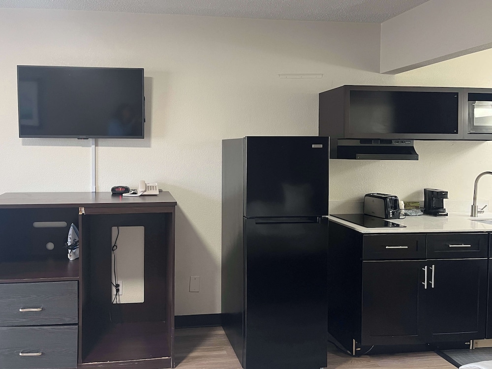 studio 6 charlotte nc airport south