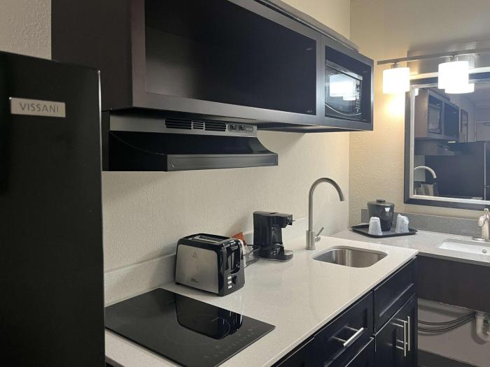 studio 6 charlotte nc airport south