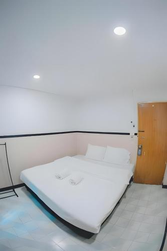 mitr inn phuket old town