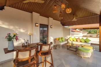 villa cosmos hosted by masaya stays