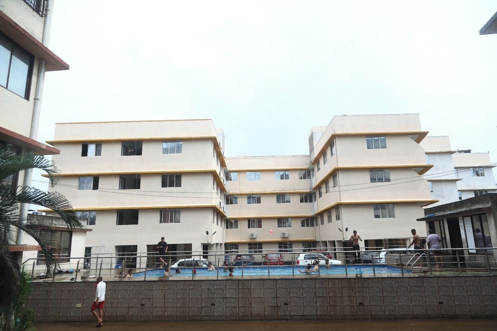 antique homestay daman