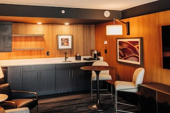 the trail hotel