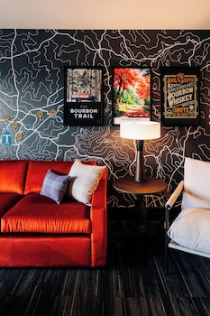 the trail hotel
