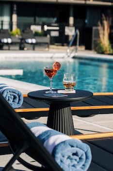 the trail hotel