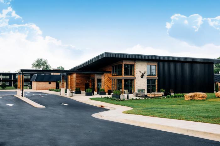 the trail hotel