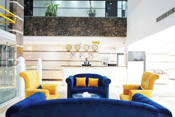 crown park hotel
