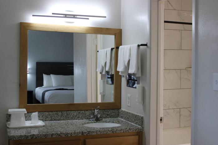rodeway inn yuma downtown