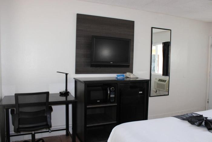 rodeway inn yuma downtown