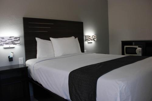 rodeway inn yuma downtown