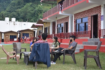 grandeurs tiger estate