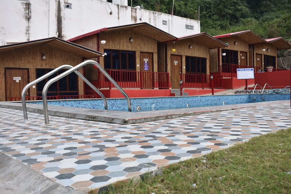 grandeurs tiger estate