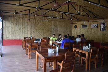 grandeurs tiger estate