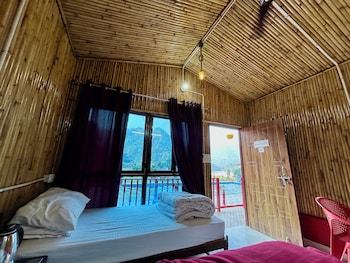 grandeurs tiger estate