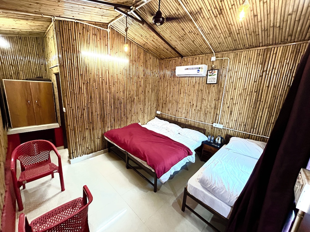 grandeurs tiger estate