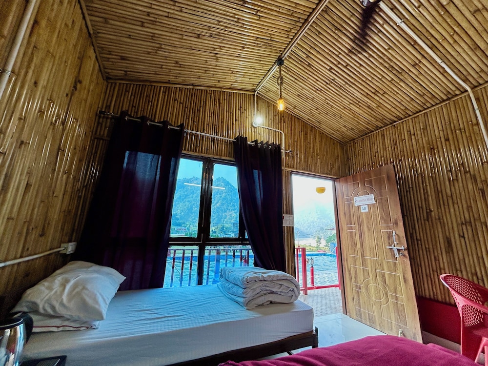 grandeurs tiger estate