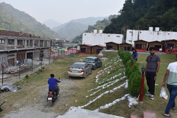 grandeurs tiger estate