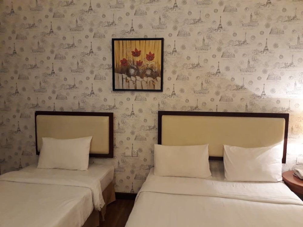 the tres hotel