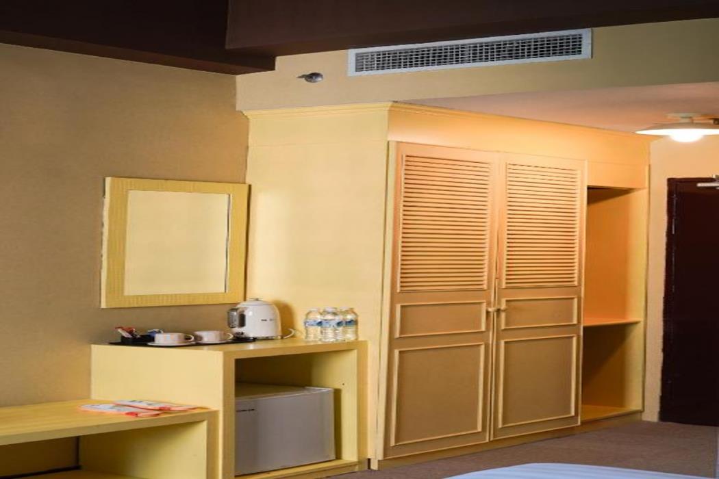 the tres hotel