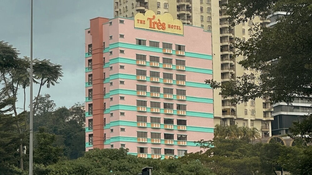 the tres hotel