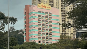 The Très Hotel,Lot50, Jalan 2/87G, Taman Seputeh,3 star