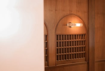 The Très Hotel,Lot50, Jalan 2/87G, Taman Seputeh,3 star