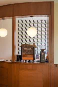 The Très Hotel,Lot50, Jalan 2/87G, Taman Seputeh,3 star