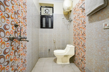 room hotel mayank plaza near igi airport